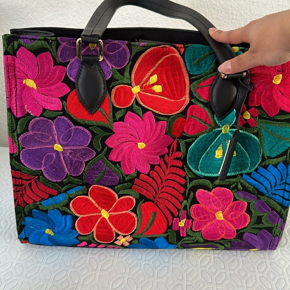 NWOT Embroidered Purse/HandBag - Picture 12 of 16